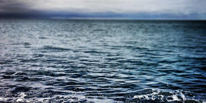 女性时装批发采购全攻略：把握趋势、优化供应链、实现盈利增长