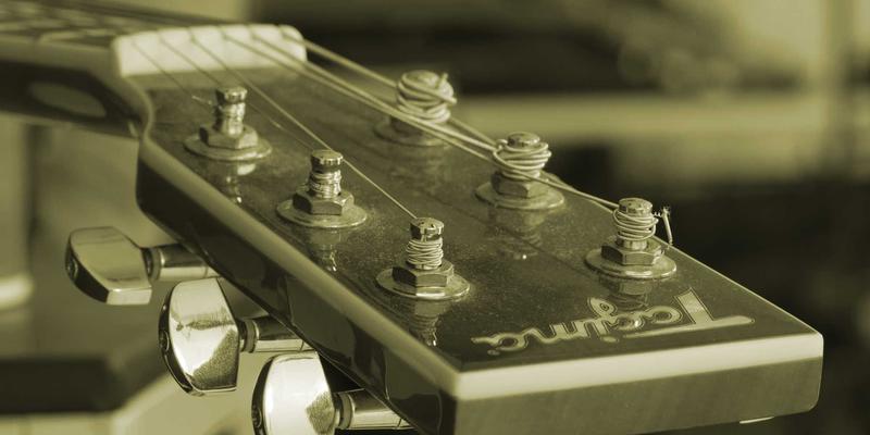 女装色彩心理学：如何通过服装色彩提升个人气场 | 女性时装与潮流服饰搭配指南