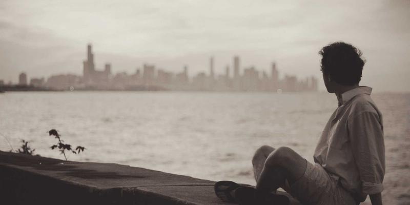 时尚女装批发与配饰搭配经济学：用批发思维提升穿搭价值感